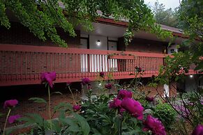 The Inn At Crumpin Fox