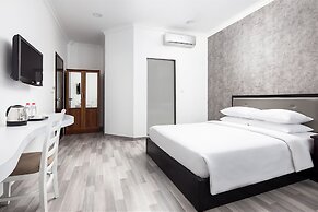 King Grand Boutique Hotel