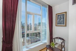 King Grand Boutique Hotel