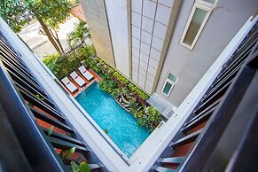 King Grand Boutique Hotel