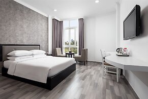 King Grand Boutique Hotel