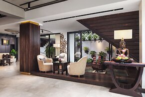 King Grand Boutique Hotel