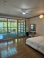 Bellus Rose Pension Hotel