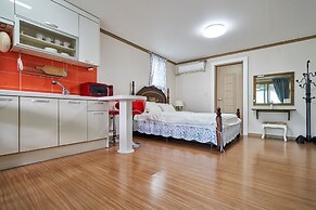 Bellus Rose Pension Hotel