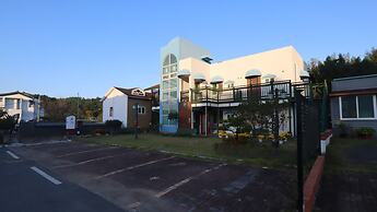 Bellus Rose Pension Hotel