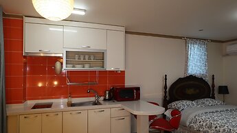 Bellus Rose Pension Hotel