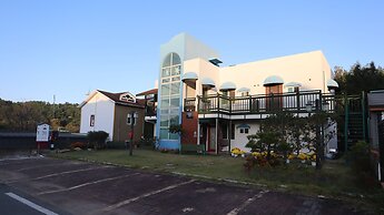 Bellus Rose Pension Hotel