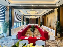 Muong Thanh Grand Ha Long Hotel