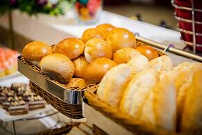 Muong Thanh Grand Ha Long Hotel