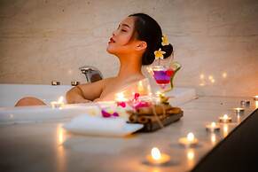 Muong Thanh Grand Ha Long Hotel