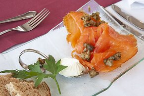 The Galley of Lorne Inn