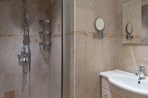 Boutique Hotel & Restaurant, Le XII - Douze de Luynes
