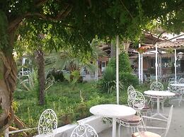 Altin Camp & Park Hotel