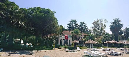 Altin Camp & Park Hotel