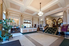 Hydro Hotel