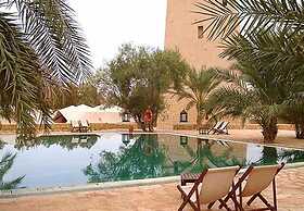 Campement Yadis Ksar Ghilane