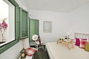 Aura Marina Apartments Santorini