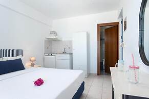 Venti Seaside Adult Hotel