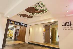 Just Live Inn Taipei Station