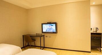 Just Live Inn Taipei Station