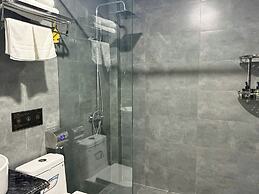 Aquarius Grand Hotel