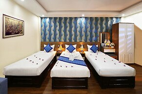 Aquarius Grand Hotel