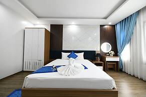 Aquarius Grand Hotel