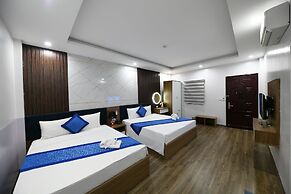 Aquarius Grand Hotel