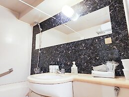 HOTEL LiVEMAX Yokohama Tsurumi