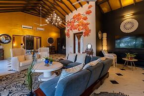 Casa Britona