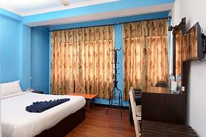 Hotel Silver Home - Hostel