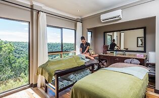 Kariega Game Reserve - Main Lodge