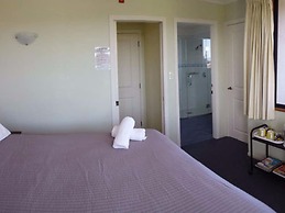 Boatshed Motel Apartments