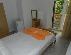 Mare Bed & Breakfast Hotel