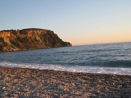 Mare Bed & Breakfast Hotel