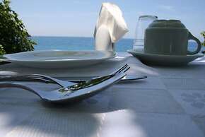 Mare Bed & Breakfast Hotel