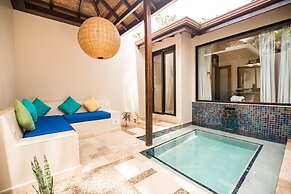 Almond Beach Resort at Jaguar Reef