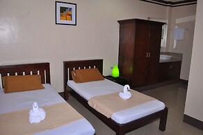 Slam's Garden Dive Resort