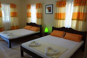 Slam's Garden Dive Resort