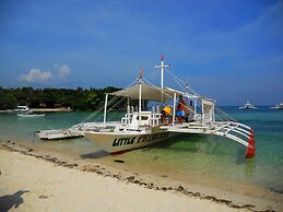 Slam's Garden Dive Resort