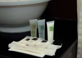 Casablanca Suites Near Airport