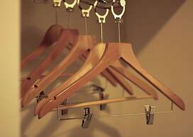 Casablanca Suites Near Airport