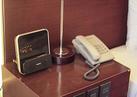 Casablanca Suites Near Airport