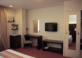 Casablanca Suites Near Airport