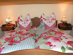 Hotel Garni Haus Alpine