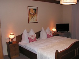 Hotel Garni Haus Alpine