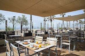 Hotel Monterrey Roses by Pierre & Vacances