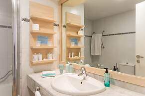 Hotel Monterrey Roses by Pierre & Vacances