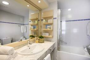 Hotel Monterrey Roses by Pierre & Vacances