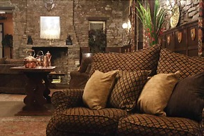 The Bear Hotel, Crickhowell
